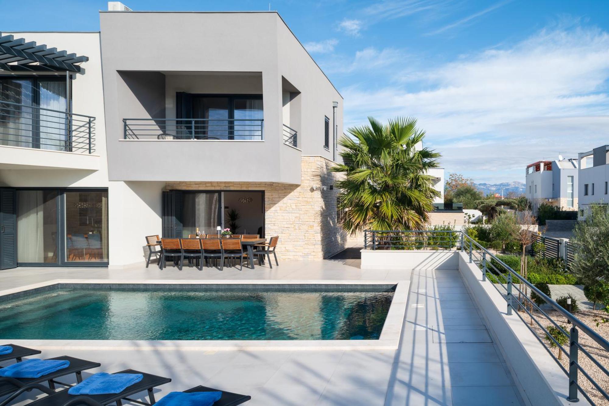 Villa Roca With Heated Pool And Sauna Privlaka  Eksteriør billede